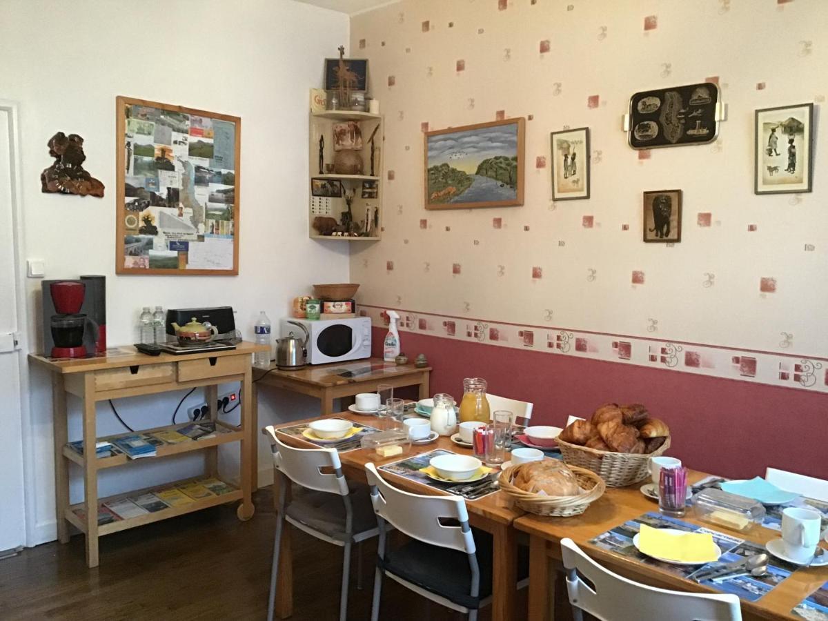 Bed and Breakfast Webb'S Of Glomel Esterno foto
