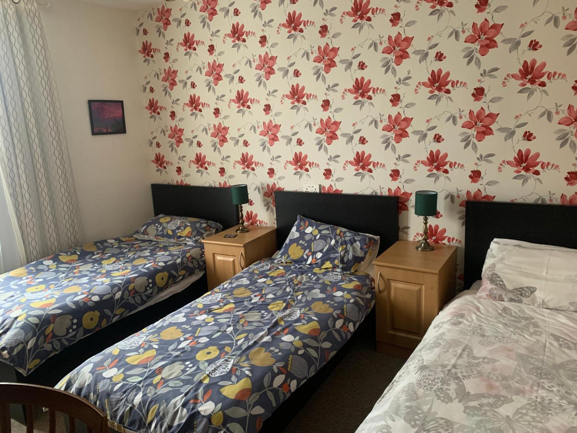 Bed and Breakfast Webb'S Of Glomel Esterno foto